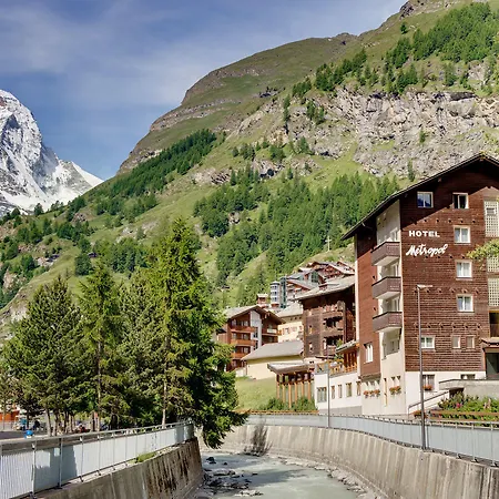 メトロポール ＆ スパ ホテル 4*