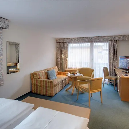Metropol & Hotel 4*