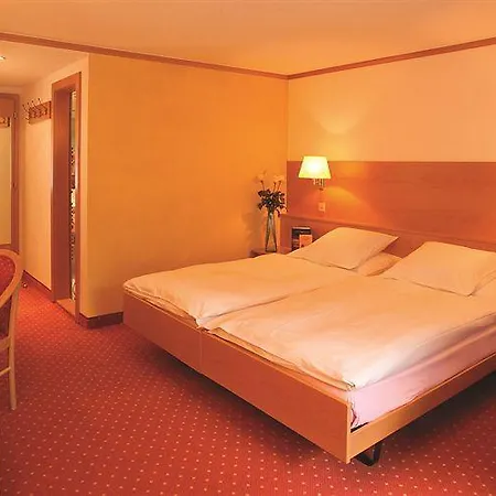 Metropol & Otel 4*