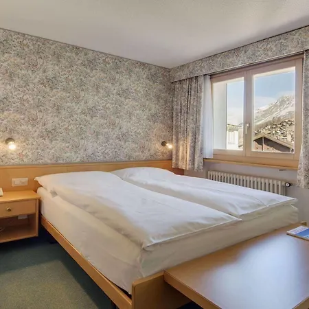 Hotel Metropol & 4*