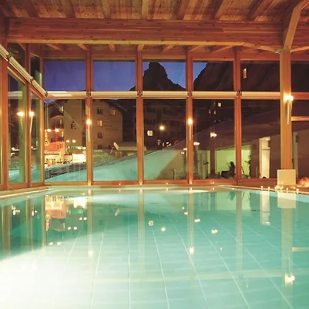 Metropol & 4*